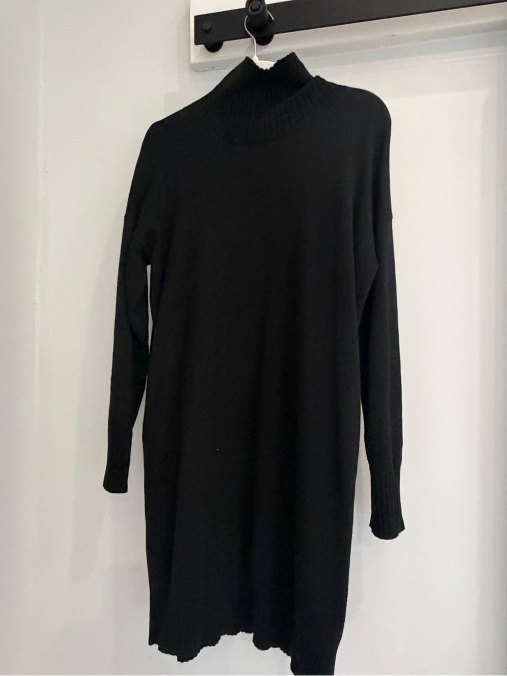 Lululemon Softer Still black cashmere-blend knit turtleneck sweater dress medium